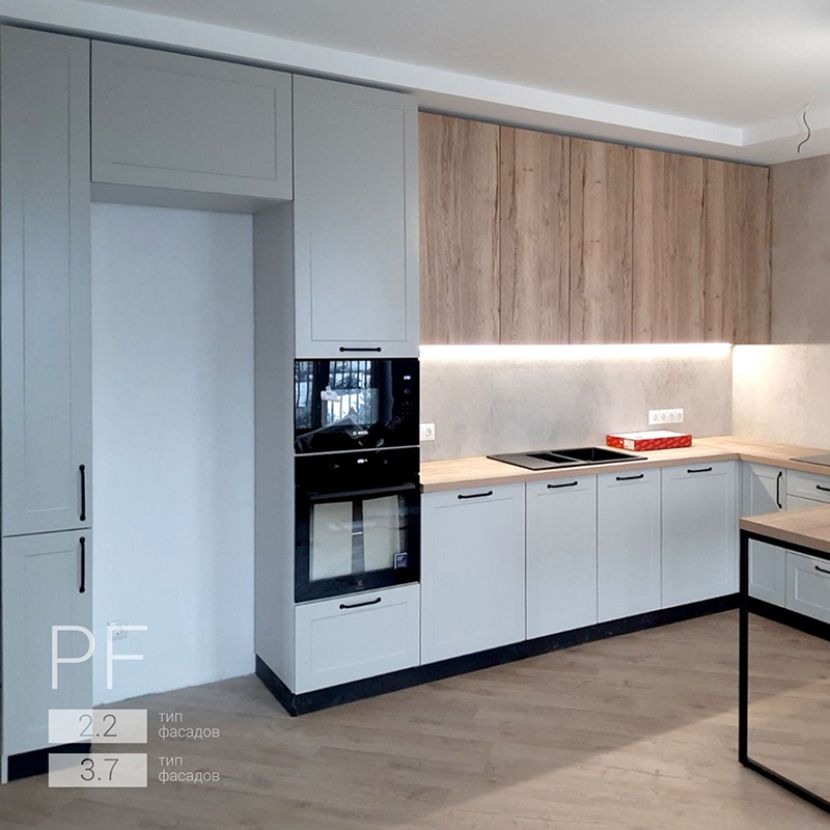 Элегантная кухня с барной стойкой