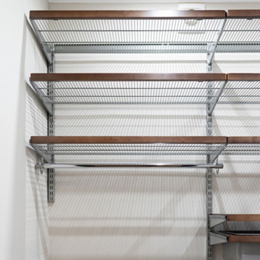 Гардеробная комната в классическом стиле