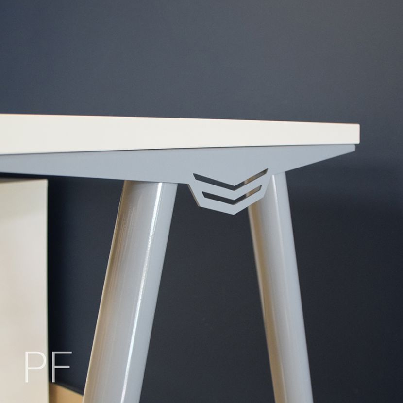 Стол Белый письменный