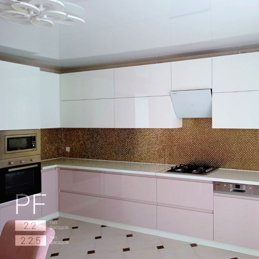 Элегантная кухня в глянце