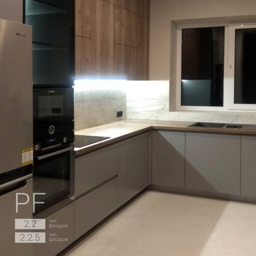 2.2 _ 2.2.5 / 1 Угловая кухня с мойкой у окна