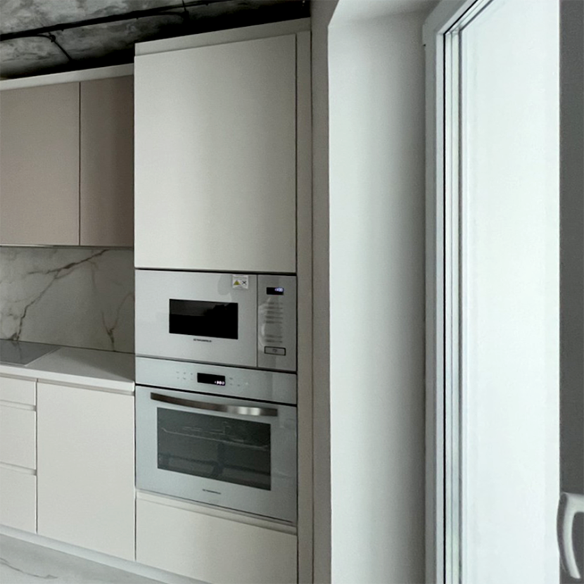 Двухцветная кухня