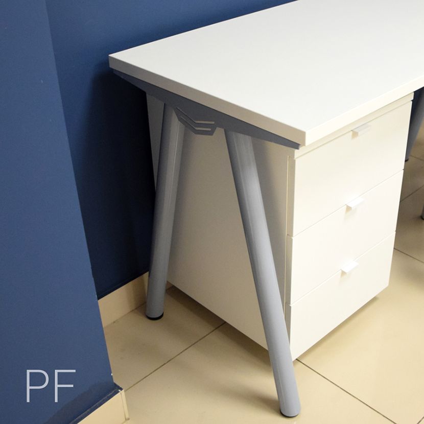 Стол Белый письменный