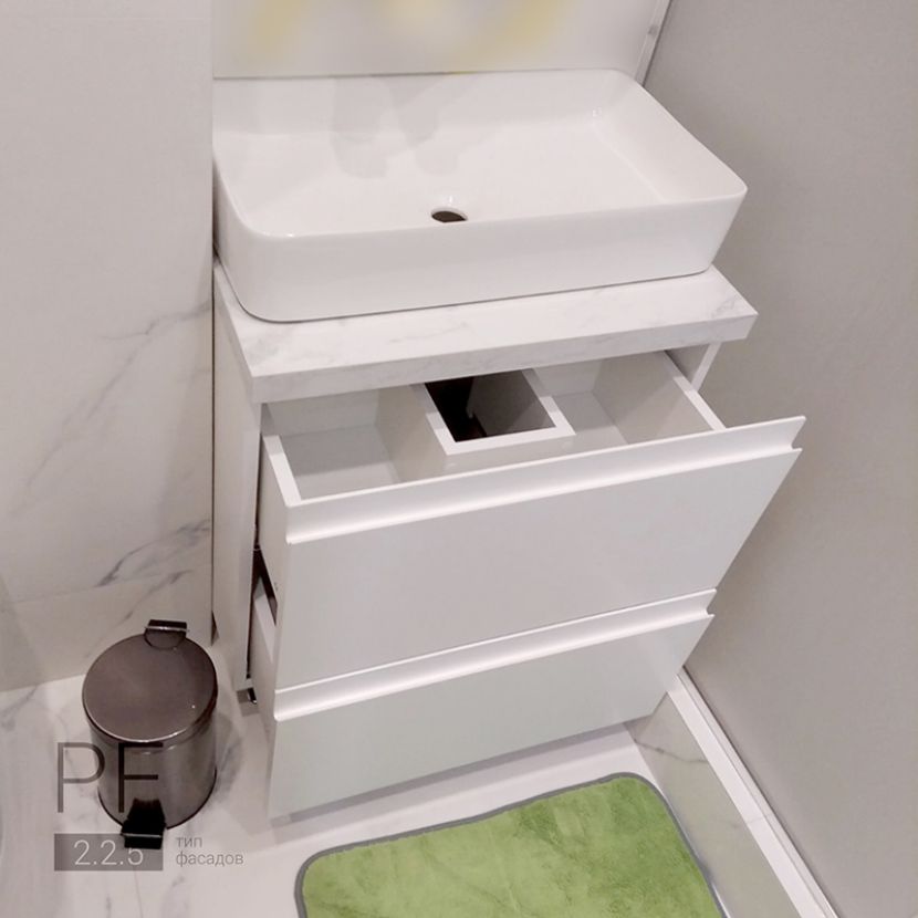 Зеркальные шкафы с подсветкой