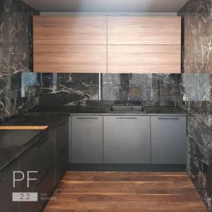 Кухня с фасадами из трех декоров